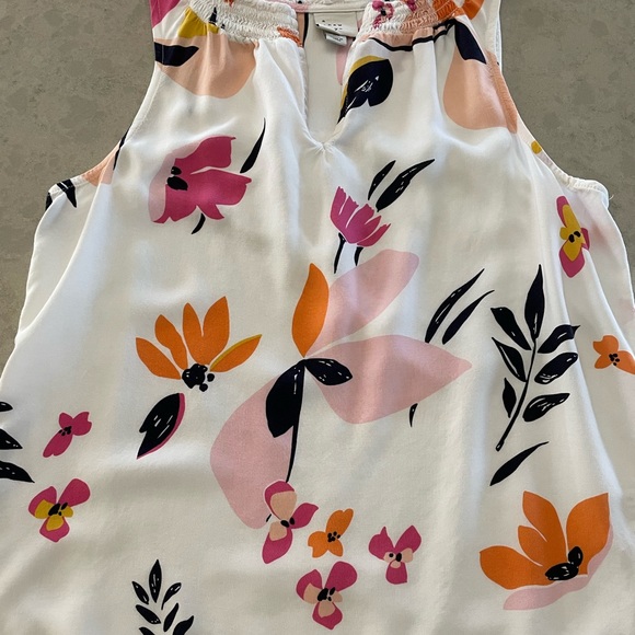 A New Day Sleeveless Top Floral - Picture 1 of 6
